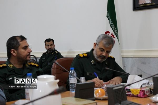 نشست خبری و دیداری با خبرنگاران و مدیران رسانه‌ها در بوشهر