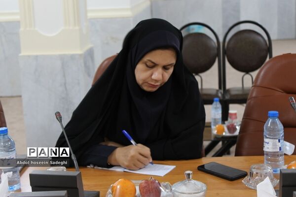 نشست خبری و دیداری با خبرنگاران و مدیران رسانه‌ها در بوشهر