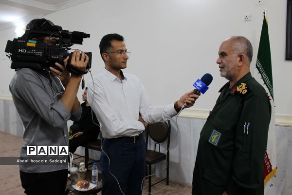 نشست خبری و دیداری با خبرنگاران و مدیران رسانه‌ها در بوشهر