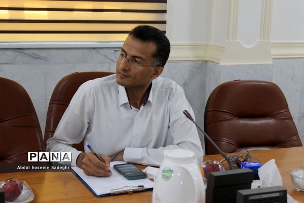 نشست خبری و دیداری با خبرنگاران و مدیران رسانه‌ها در بوشهر