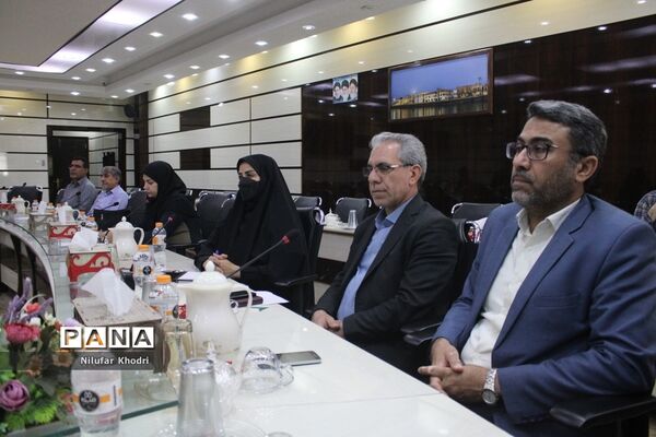 جلسه شورای برنامه‌ریزی و نظارت کودکستان‌های استان بوشهر