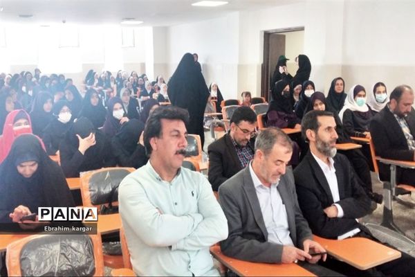 جشن سالروز میلاد حضرت معصومه (س) در مدرسه حضرت‌معصومه(س) منطقه ۵