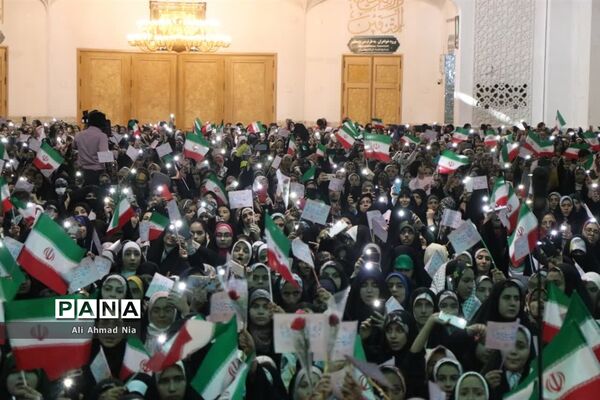 مراسم جشن دختران و دهه کرامت در حرم حضرت معصومه(س)