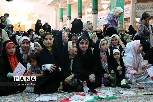 مراسم جشن دختران و دهه کرامت در حرم حضرت معصومه(س)