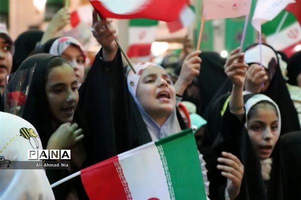 مراسم جشن دختران و دهه کرامت در حرم حضرت معصومه(س)