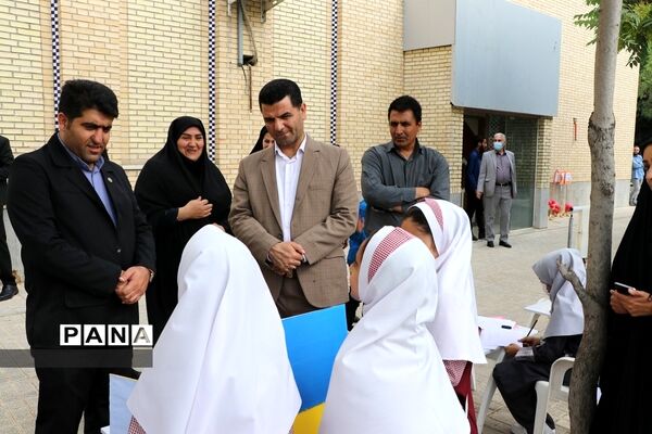 ‌تقدیر از برگزیدگان طرح‌ها و برنامه‌های معاونت آموزش ابتدایی آموزش و پرورش ناحیه 2 شهرری
