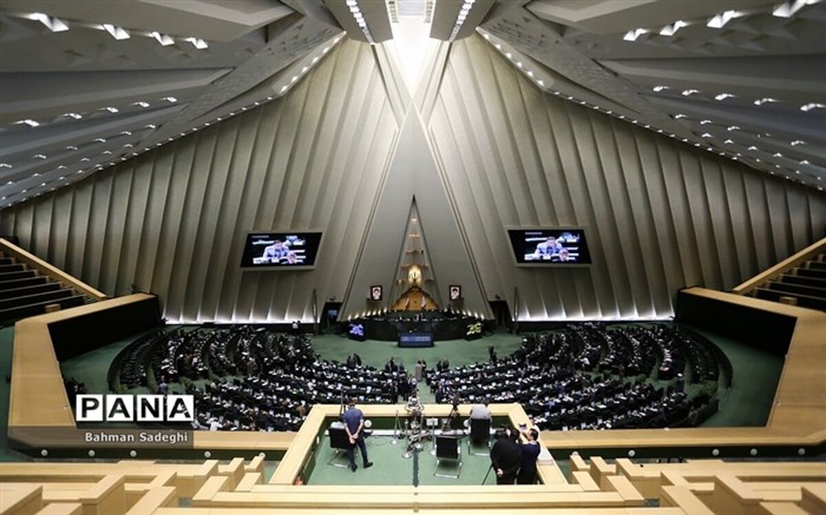 نواب رئیس مجلس برای سال چهارم انتخاب شدند