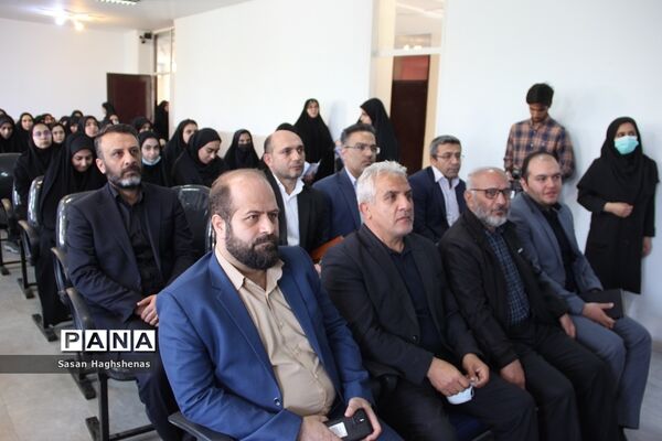 همایش تبیین فراخوان بین‌المللی رهیافت‌های نوین سوادآموزی در زیست‌بوم جدید در اسلامشهر