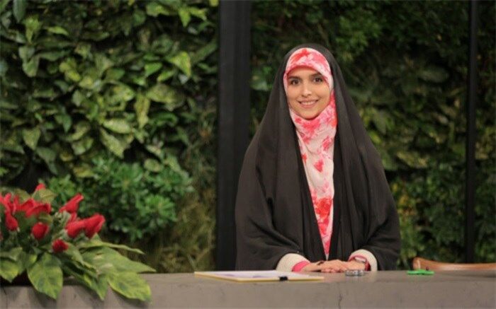 شعرخوانی از عوامل موفقیت یک مجری توانمند است