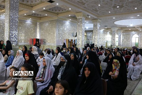 جشن دهه کرامت در امام‌زاده بی بی سکینه صفادشت