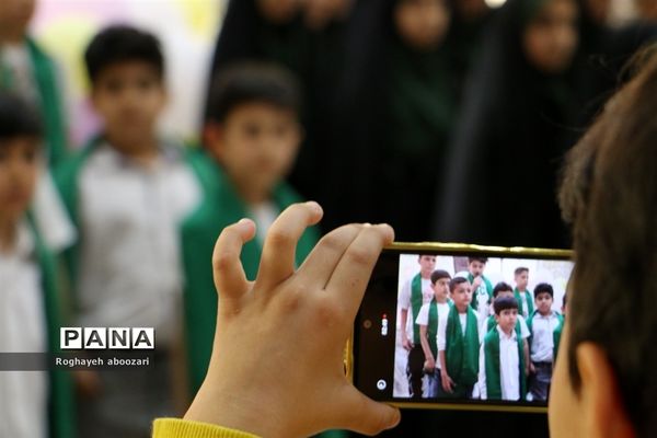 جشن دهه کرامت در امام‌زاده بی بی سکینه صفادشت