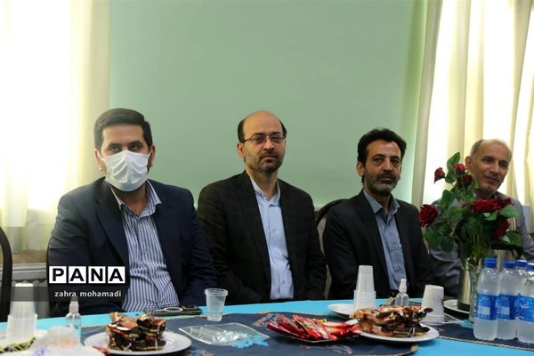 گرامیداشت روز دختر با حضور شهردار منطقه ۱۰