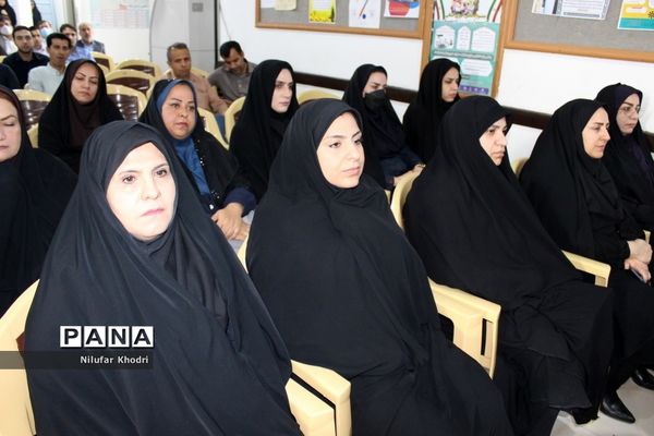 گرامیداشت چهل و یکمین سالروز آزادسازی خرمشهردر اداره‌کل آموزش و پرورش استان بوشهر