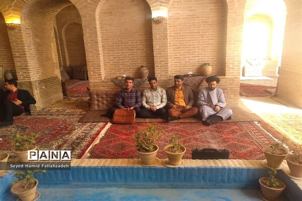 جلسه هم‌اندیشی سرگروه‌های پرورشی ناحیه یک به‌مناسبت سالروز آزادسازی خرمشهر