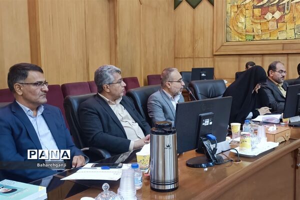 نشست روسای آموزش و پرورش با موضوع مدرسه حکمرانه اسلامی