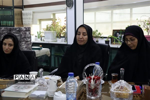 تجلیل به مناسبت روز دختر