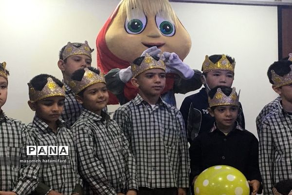 جشن الفبای مدرسه سعدی یک منطقه چهاردانگه