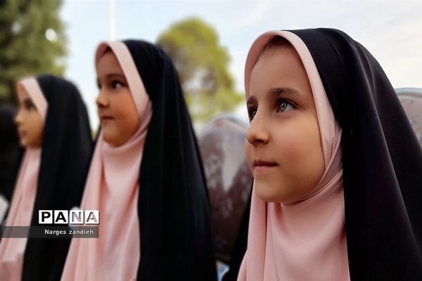 جشن دهه کرامت در بوستان شهدای گمنام ملارد