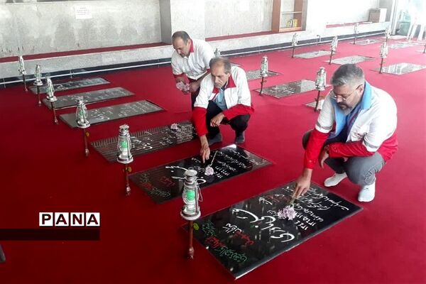 آیین غبارروبی و عطر افشانی مزار شهدا در سالروز فتح خرمشهر در شهرستان قرچک
