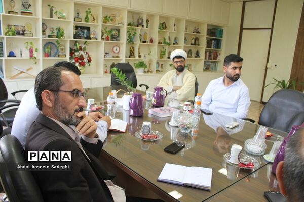 جلسه هماهنگی بزرگداشت سالروز ارتحال حضرت امام خمینی (ره) در بوشهر