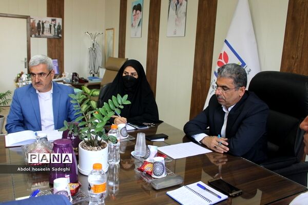 جلسه هماهنگی بزرگداشت سالروز ارتحال حضرت امام خمینی (ره) در بوشهر