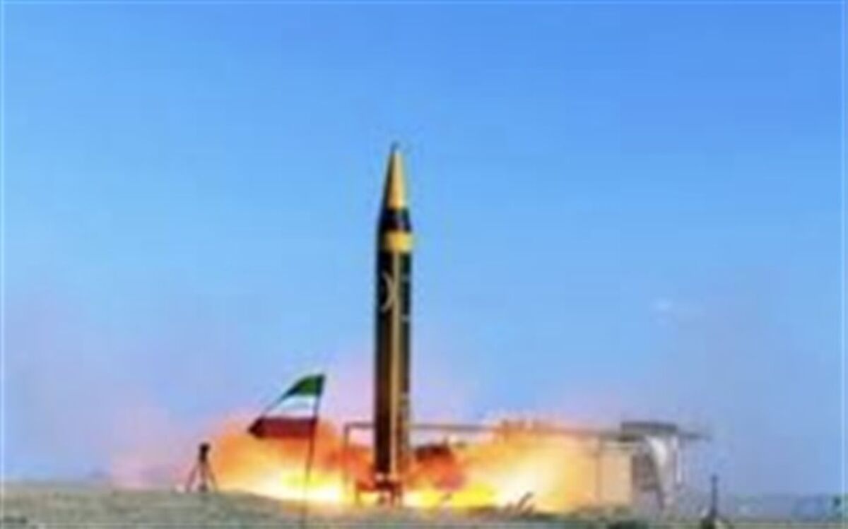 موشک راهبردی خرمشهر ۴ رونمایی شد
