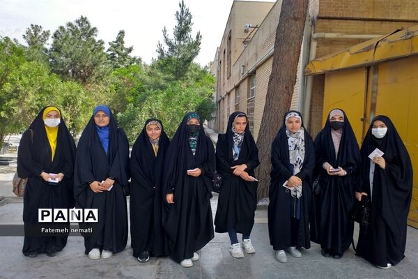 اردوی معنوی اعضاء کارگروه‌های تربیتی در گلزار شهدای ملارد