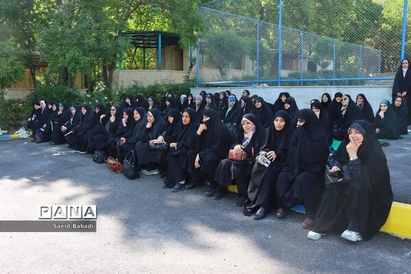 کاردوی تحولی مشاوران و مربیان پرورشی مدارس قم در اردوگاه شهید باهنر تهران