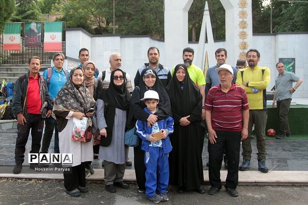 همایش کوهپیمایی همکاران حوزه ستادی و اداره‌کل آموزش و پرورش شهر تهران