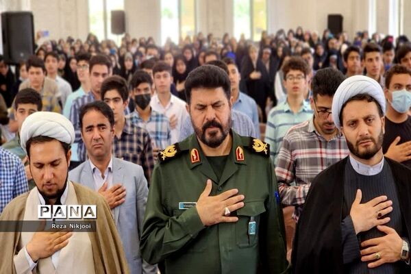 آیین اختتامیه مسابقات قرآن، عترت و نماز و جشنواره‌های فرهنگی و هنری ناحیه یک بهارستان