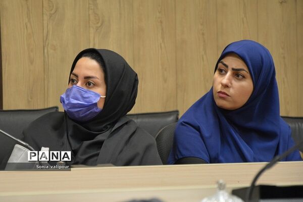 برگزاری کارگاه شطرنج در اداره آموزش و پرورش بهارستان۲