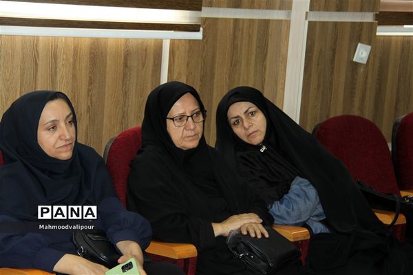 توانمندسازی  و دوره ضمن خدمت مشاوران مدارس استان قزوین