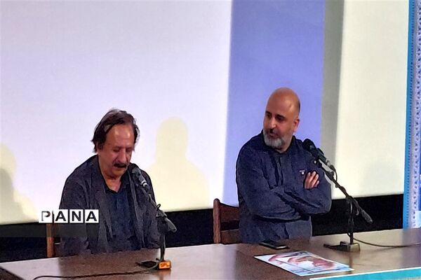 اکران مردمی مستند رضای رضوان در پردیس سینمایی مجتمع مهر کوهسنگی