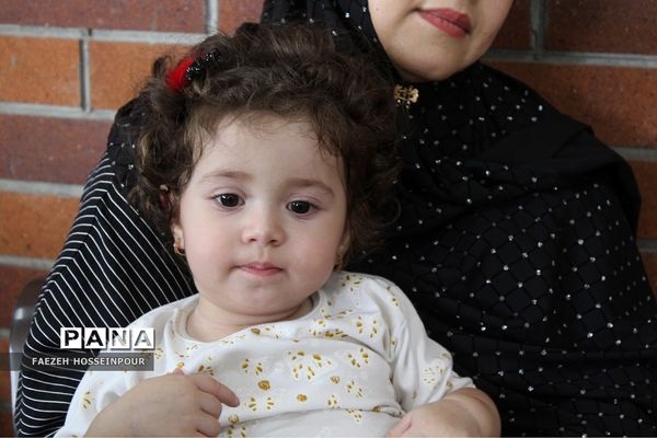 تجلیل از دانش‌آموزان برتر مدارس اورین بهارستان‌2 به‌مناسبت دهه کرامت