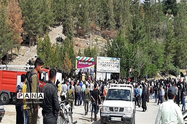 پیاده‌روی خانوادگی به‌مناسبت دهه کرامت در شهرستان مانه وسملقان