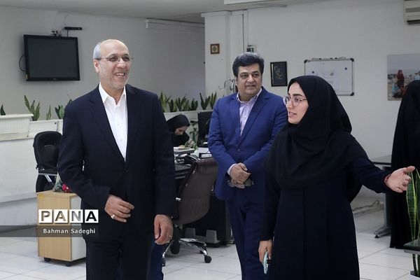 حضور رئیس کمیسیون عمران و حمل و نقل شورای شهر در خبرگزاری پانا