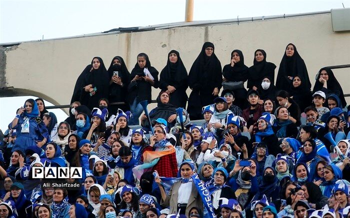 بازگشت زنان به ورزشگاه‌ها در لیگ بیست و سوم؟