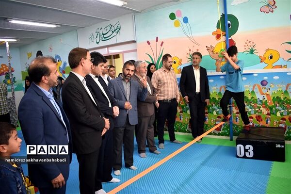 افتتاح اتاق تربیت‌بدنی شهید ابراهیم هادی آموزشگاه حکیم ملا عبدالله بهاباد