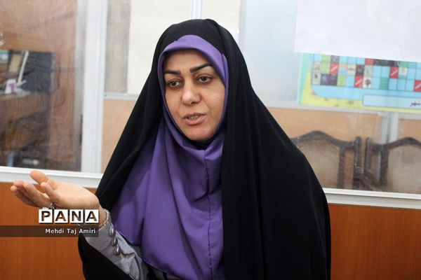 تجلیل از مسئول خبرگزاری پانا استان بوشهر