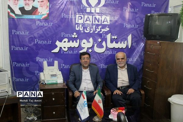 تجلیل از مسئول خبرگزاری پانا استان بوشهر