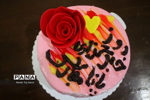 تجلیل از مسئول خبرگزاری پانا استان بوشهر