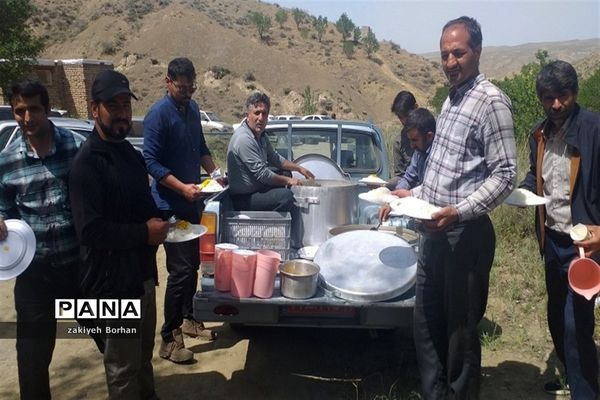 کوهنوردی همکاران فرهنگی شهرستان راز و جرگلان