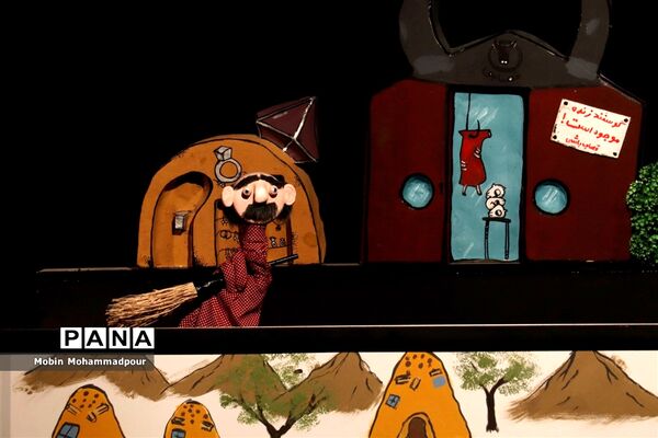نمایش عروسکی پهلوان هیبت در تبریز
