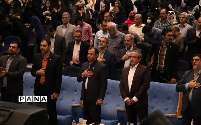 تحول‌گرایی و اقتدار مدیریتی از ویژگی‌های دکتر صحرایی است