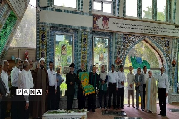 همه زیر سایه خورشید هستیم
