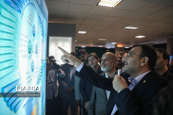 افتتاح نمایشگاه تعالی حکمرانی شهری با حضور وزیر کشور