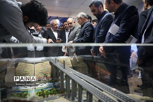 افتتاح نمایشگاه تعالی حکمرانی شهری با حضور وزیر کشور