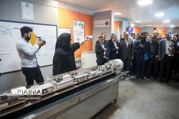 افتتاح نمایشگاه تعالی حکمرانی شهری با حضور وزیر کشور