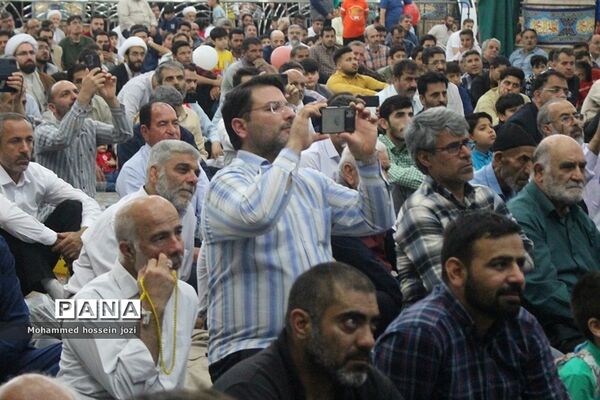 اجتماع خانوادگی خادمیاران رضوی در مسجد جمکران