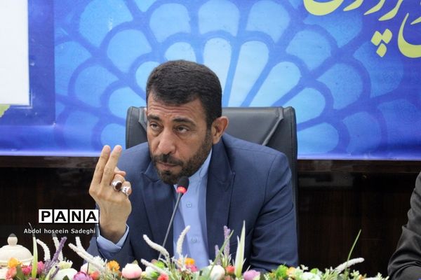 نشست هم‌اندیشی مدیران پژوهش‌سراهای دانش‌آموزی استان بوشهر